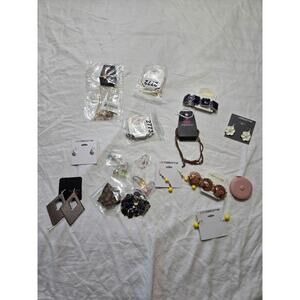 Liz Claiborne Paparazzi Fashion Beyond Jewelry Collection Assorted Mixed Trendy